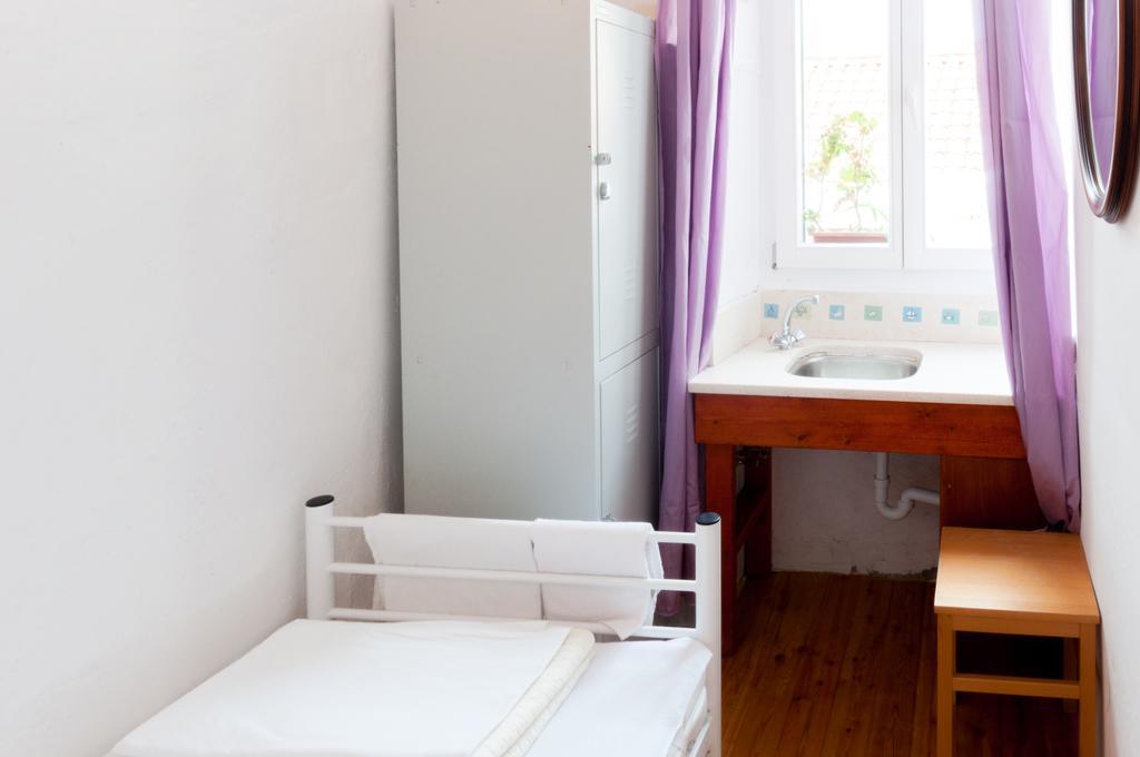 Old Town Hostel Dubrovnik Exterior photo