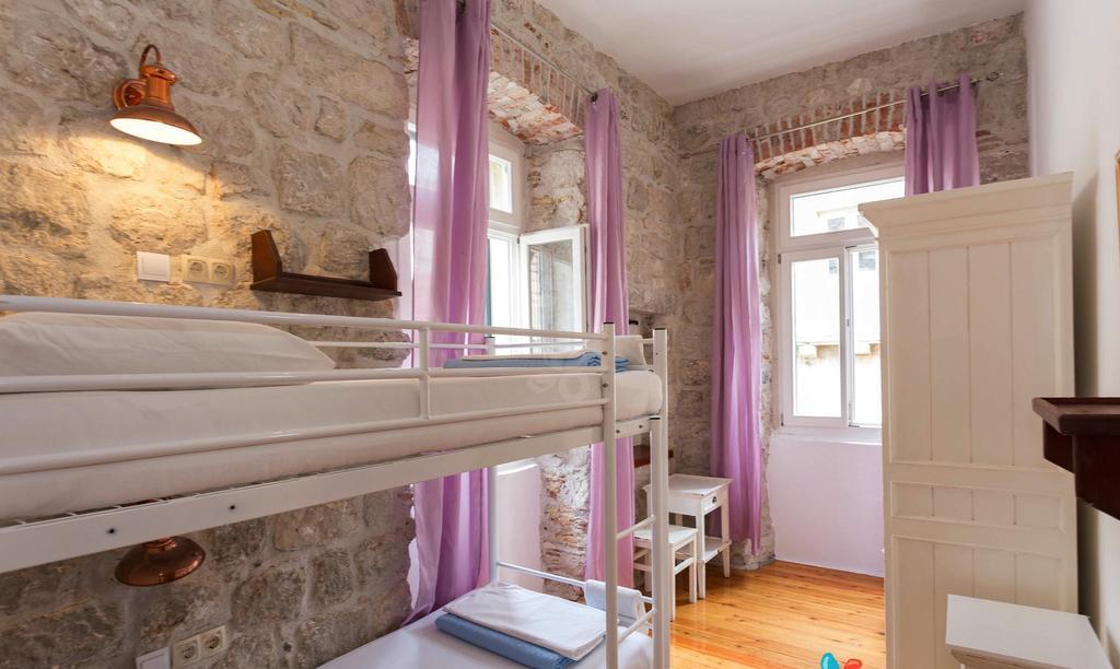 Old Town Hostel Dubrovnik Exterior photo