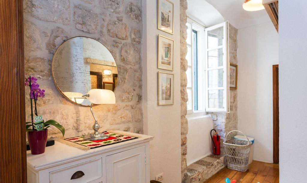 Old Town Hostel Dubrovnik Exterior photo